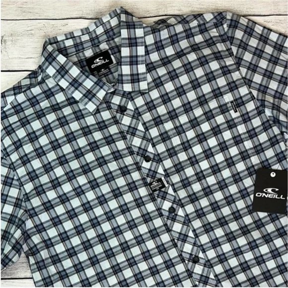 O'Neill NWT Men's Standard Fit w/ Stretch Blue Plaid Button Up Shirt Size Medium - Picture 2 of 6